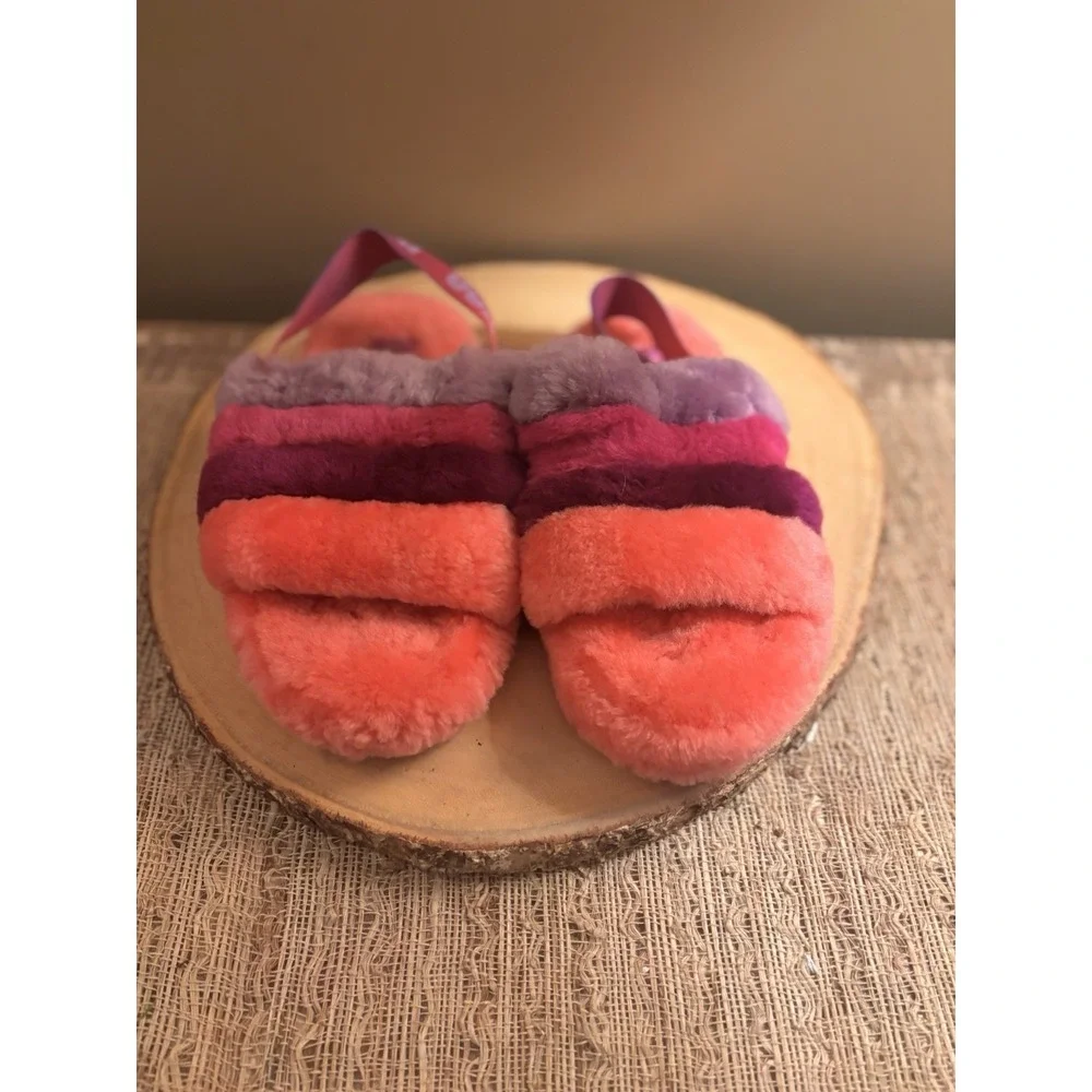 Ugg Fluff Yeah Sheepskin Slides Pink/‎ Purple/ Rainbow  Kids Sz 3